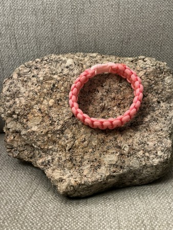 Rosa armbånd 
